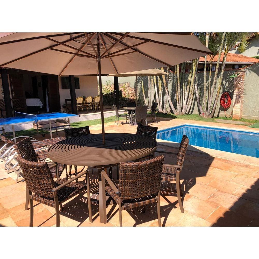 Conjunto Com Mesa Giratória De 1,40M + 6 Cadeiras + Ombrelone E Base Para Área  Externa - Sarah Móveis | Ponto