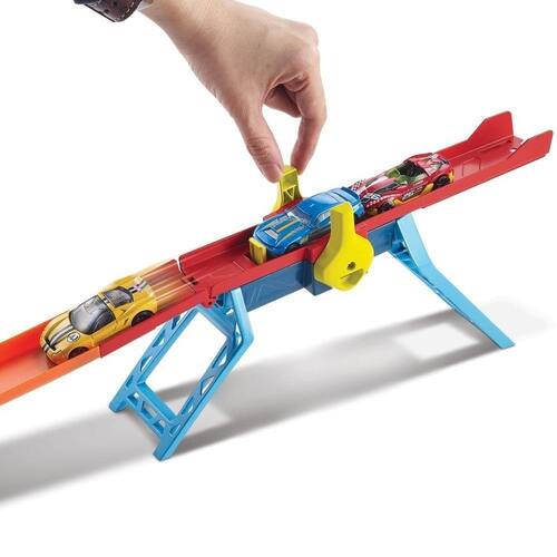 Hot Wheels Track Builder Pista de Brinquedo Caixa Grande De Acrobacias Com  Temática de Fogo