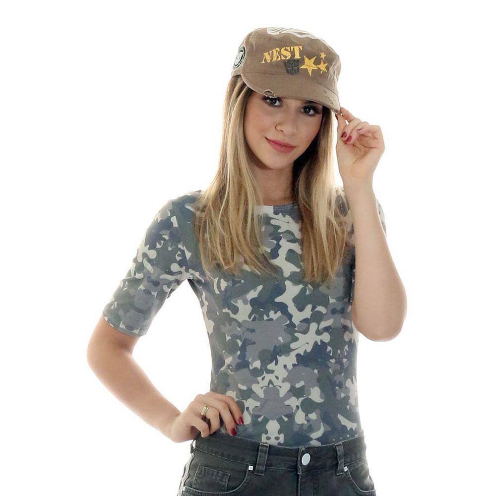 blusa com estampa militar