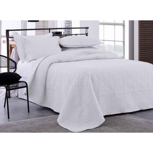 Cobre Leito Liso Colcha Casal Matelada Rozac Provence Branca Menor preço em Cobre Leito Liso Colcha Casal Matelada Rozac Provence Branca